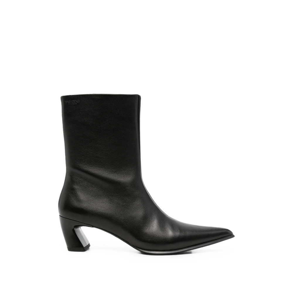 Vagabond Pointed-toe Leather Boots