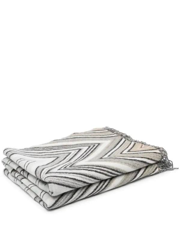 zigzag-design blanket (190cmx130cm)