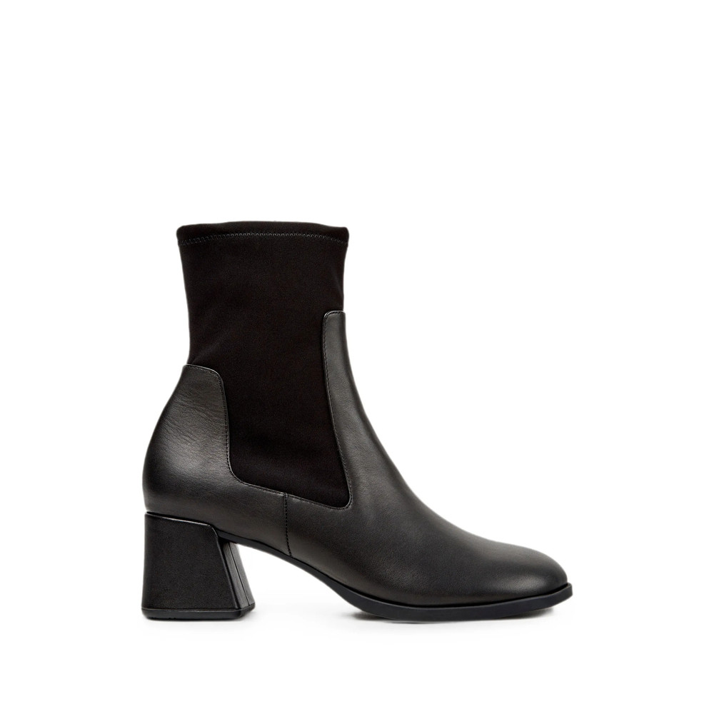 Camper Kora Ankle Boots