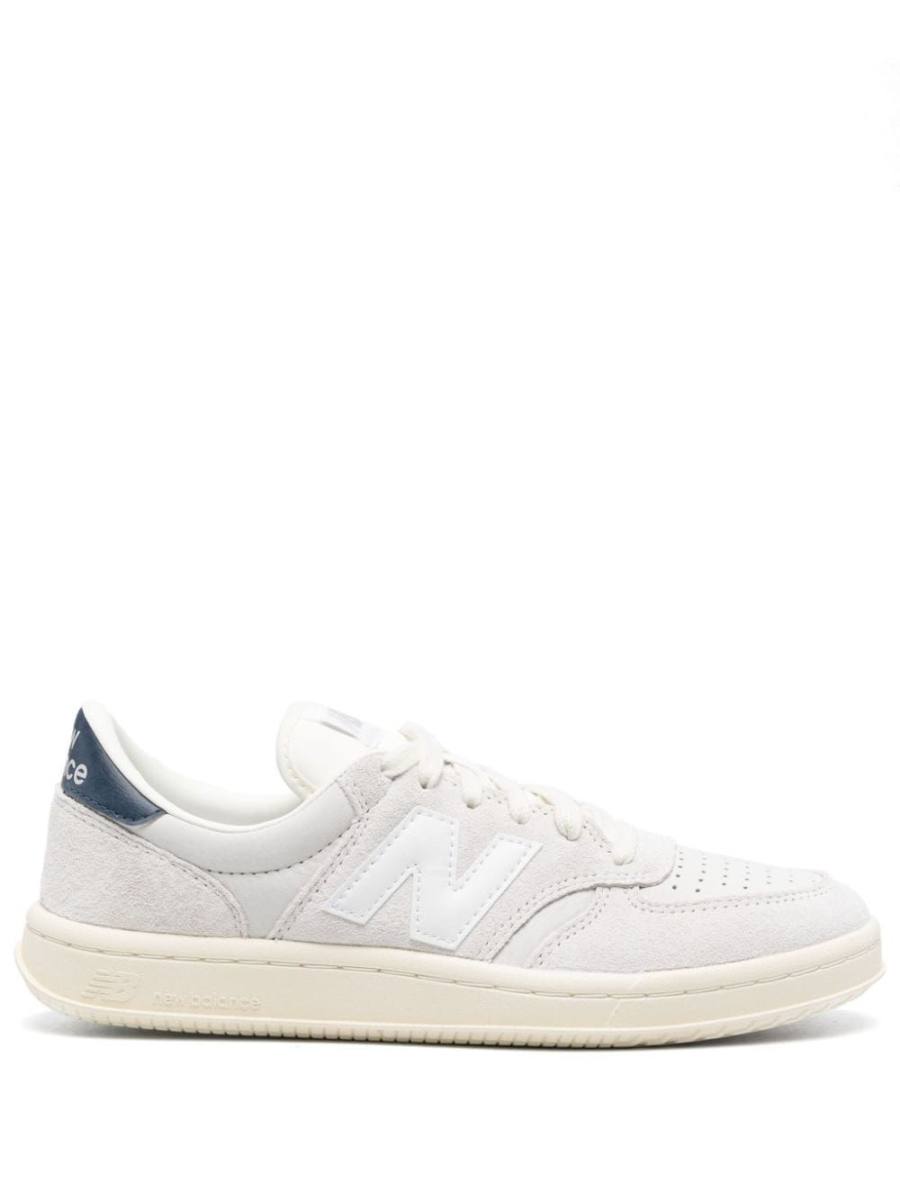 T500 sneakers