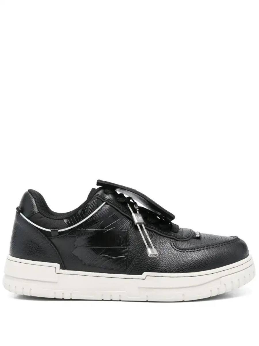 Avril sneakers