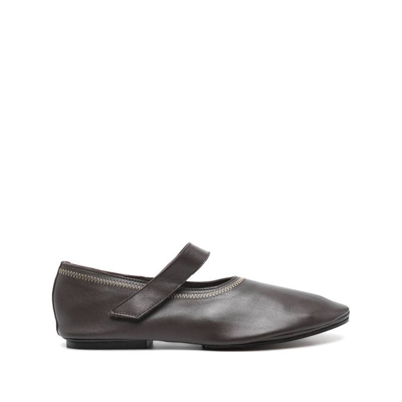 About Arianne Martino Ballet Flats