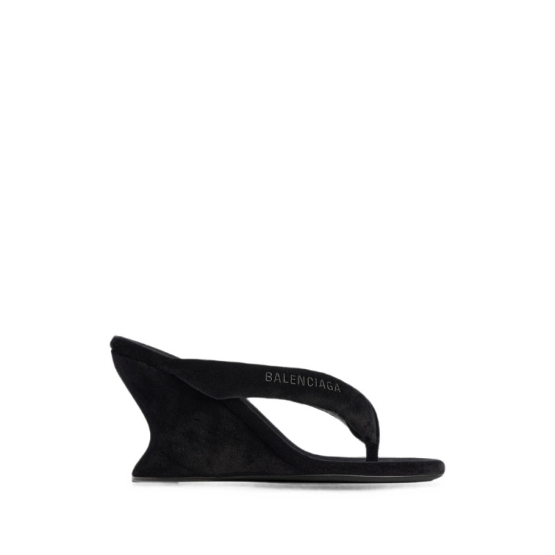 Balenciaga Gaeta Wedge Thong In Black