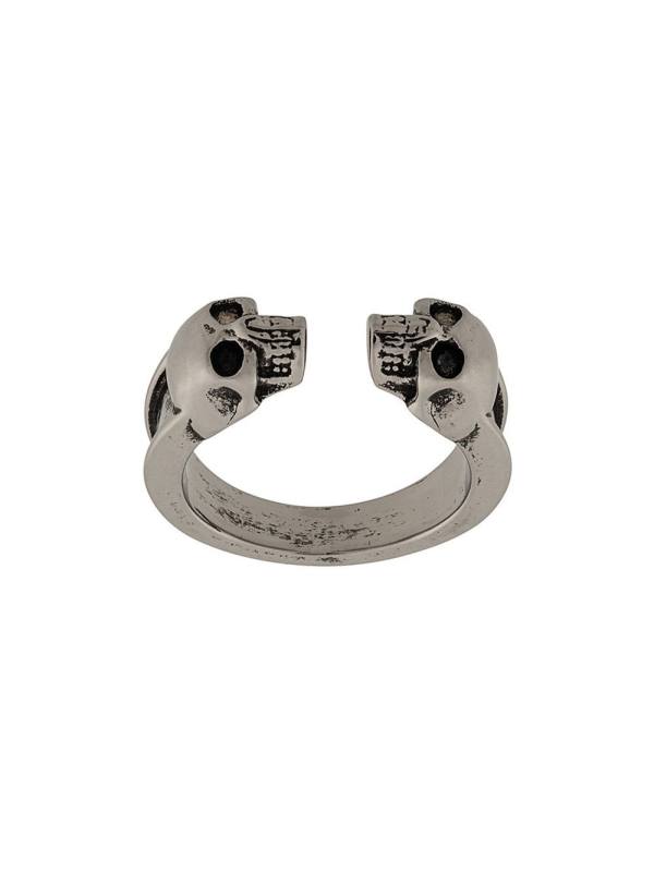 Twin skull ring