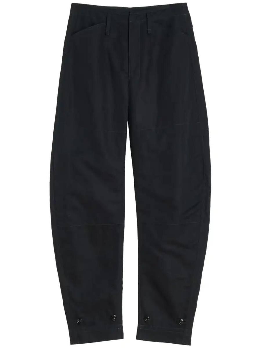 tapered pants