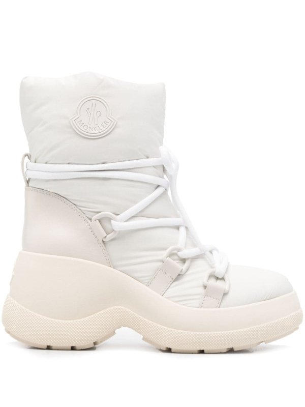 Resile Boots