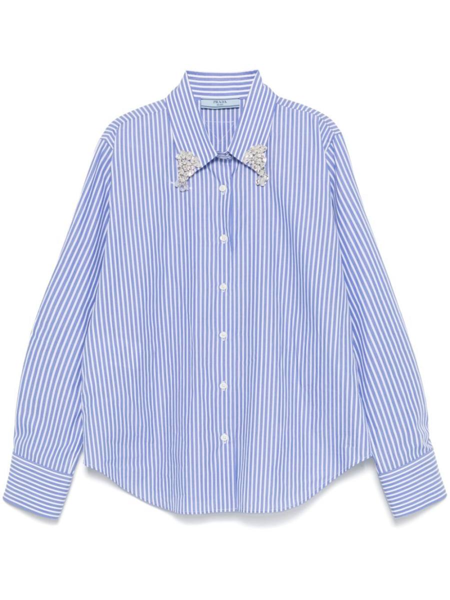 striped shirt