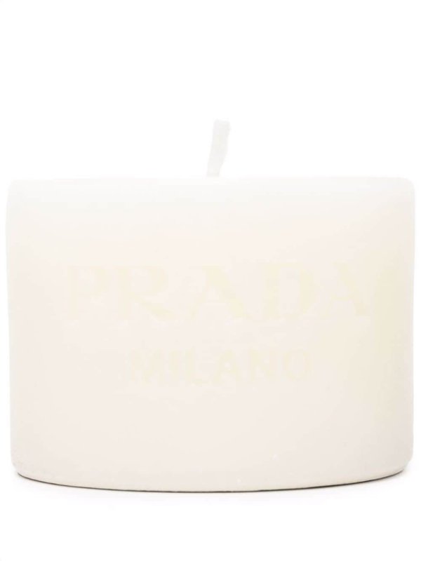 logo-engraved candle