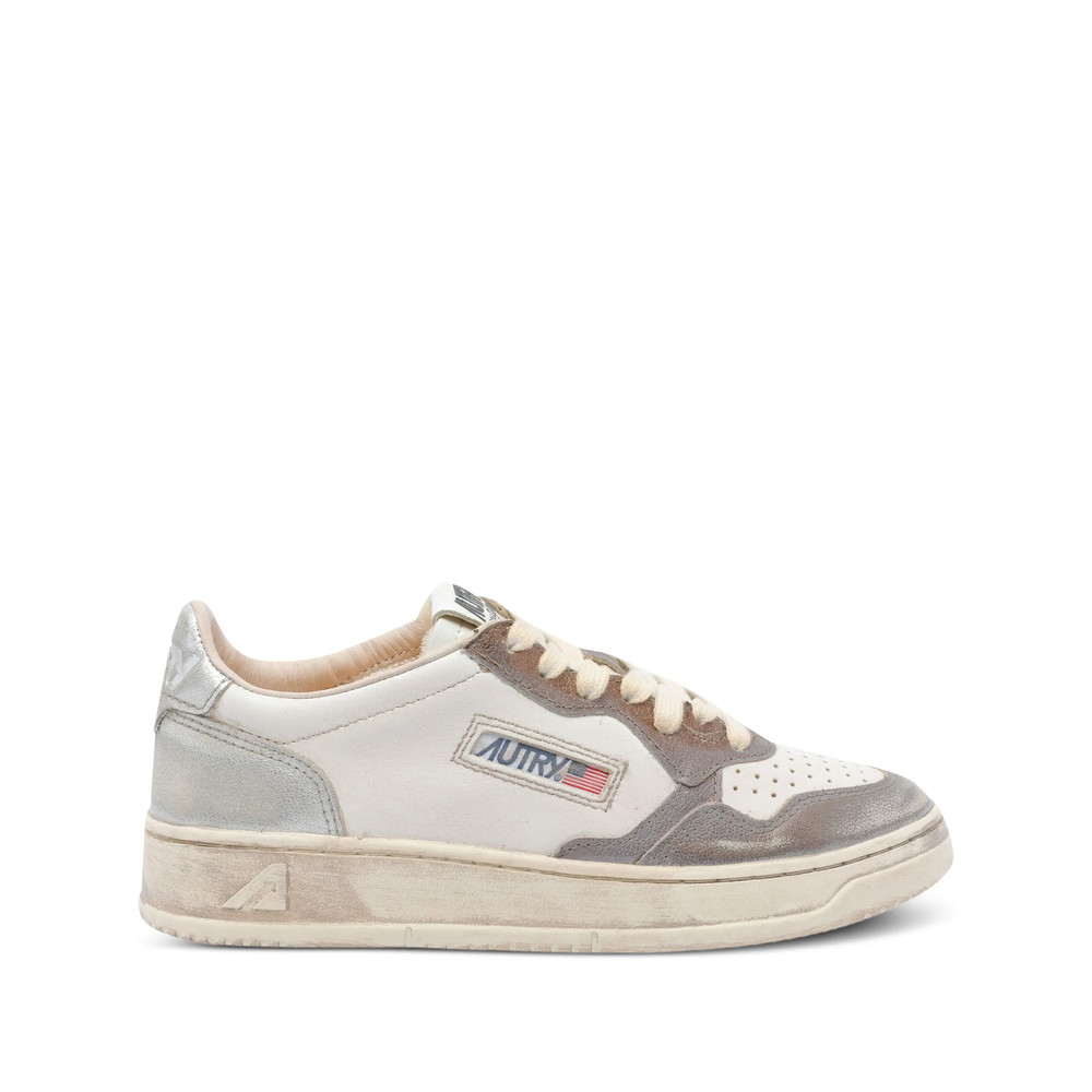 Autry Medalist Leather Sneakers