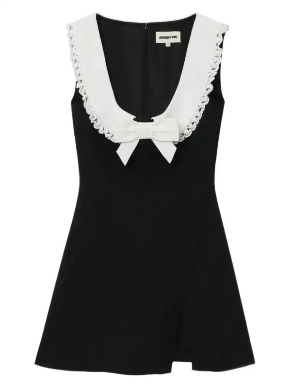 sleeveless dress