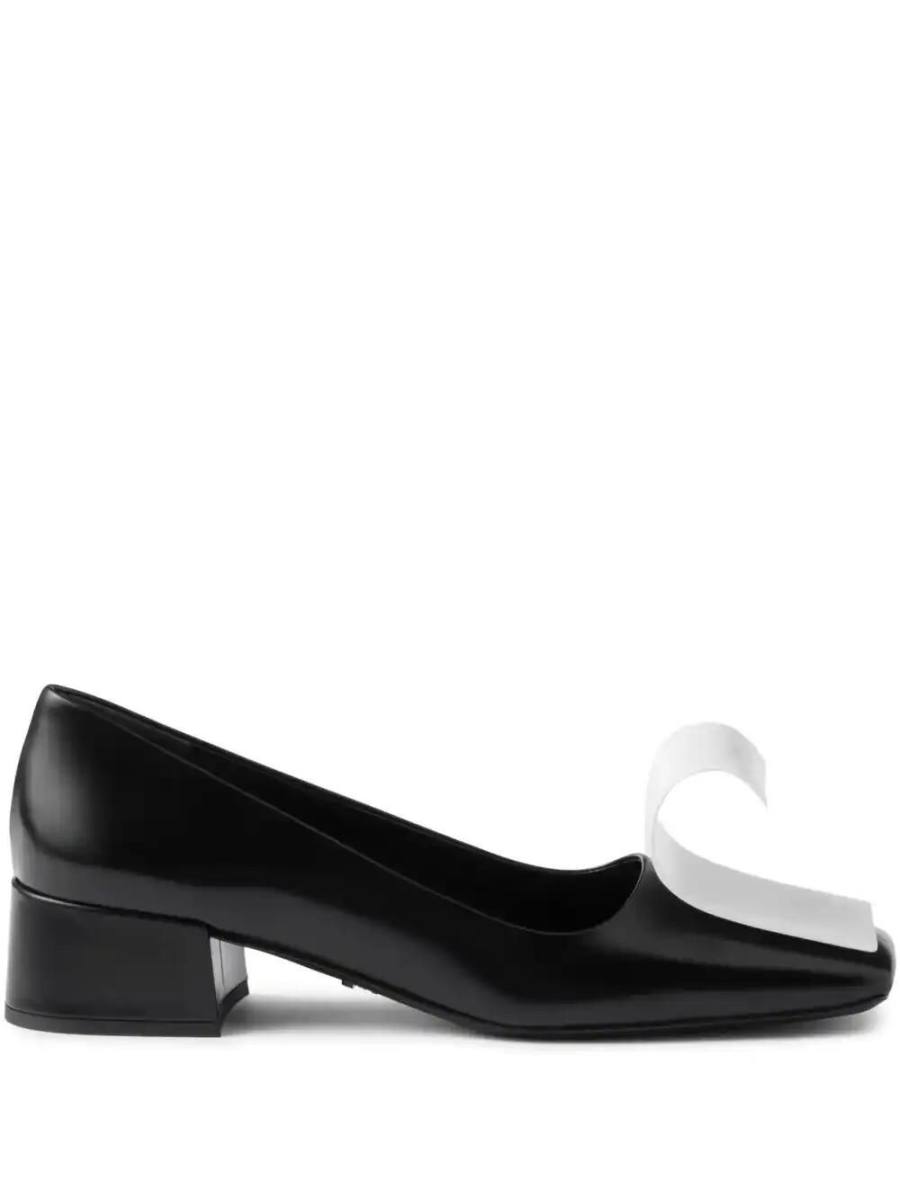 two-tone pumps