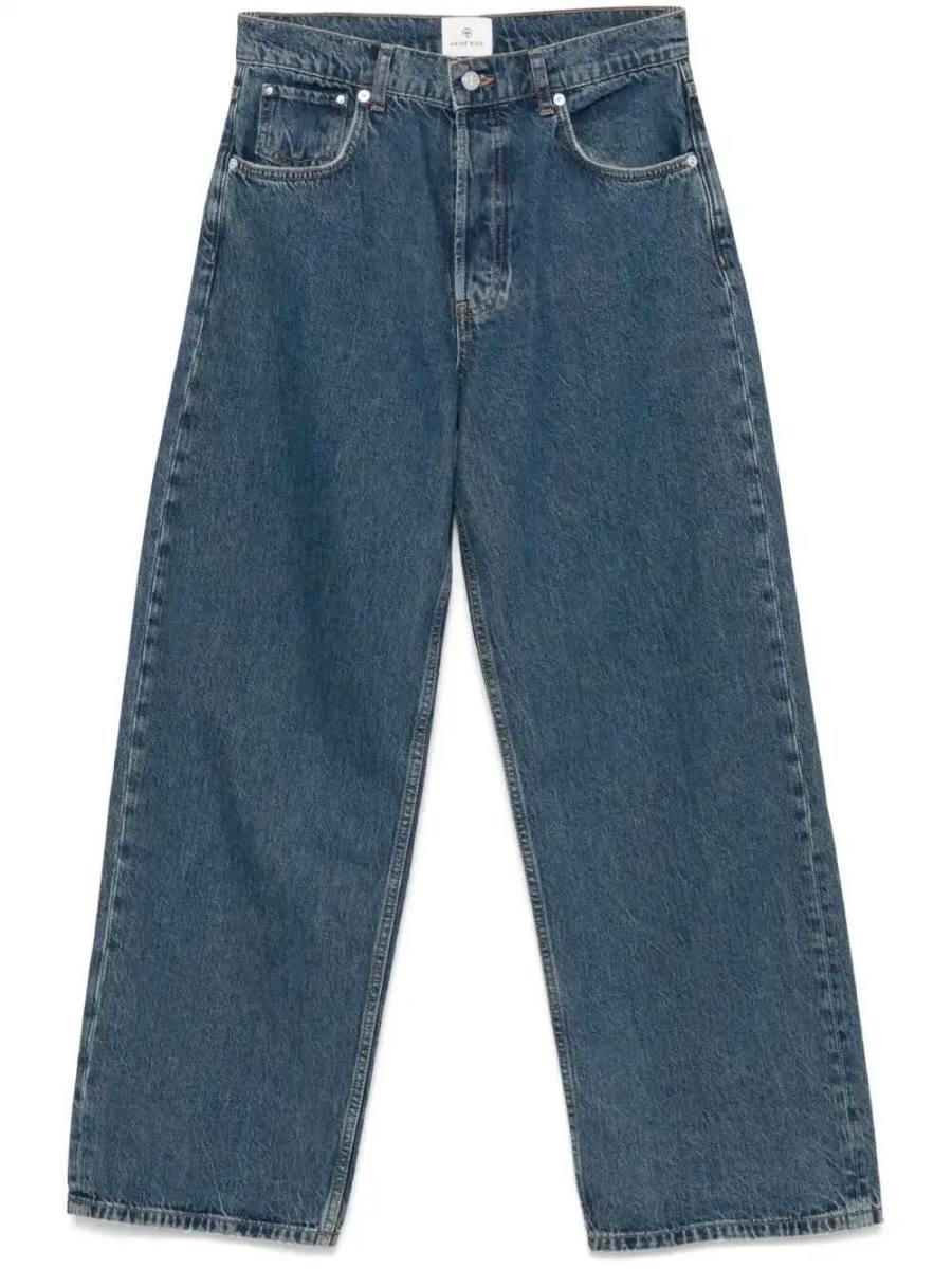 straight jeans