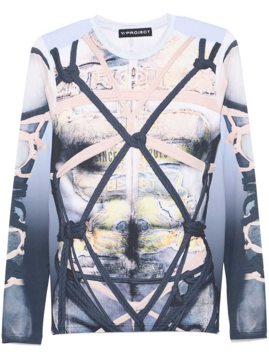 graphic-print T-shirt
