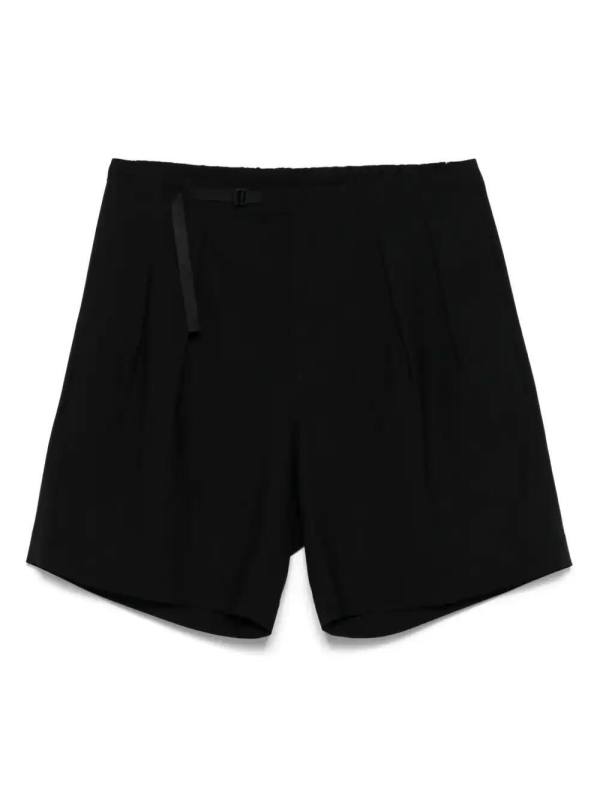 belted shorts