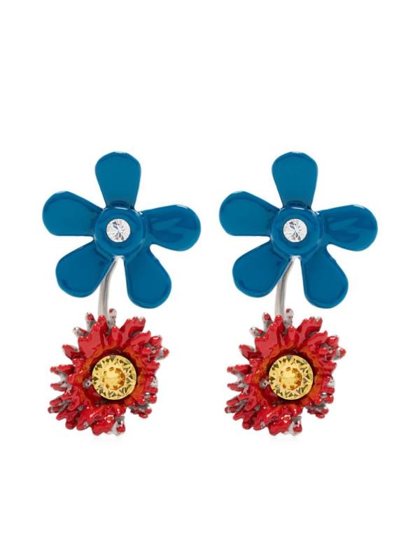 flower-stud earrings