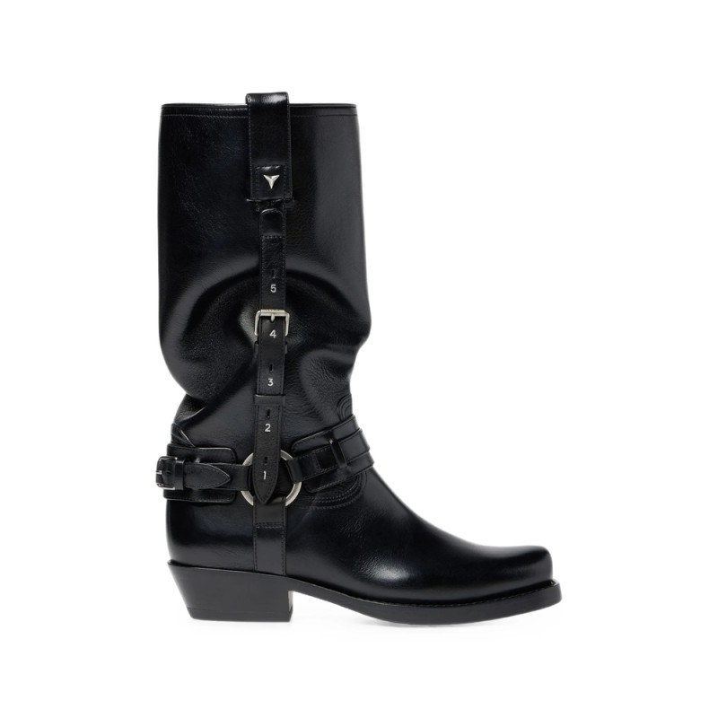 Fendi Count Buckled Leather Boots