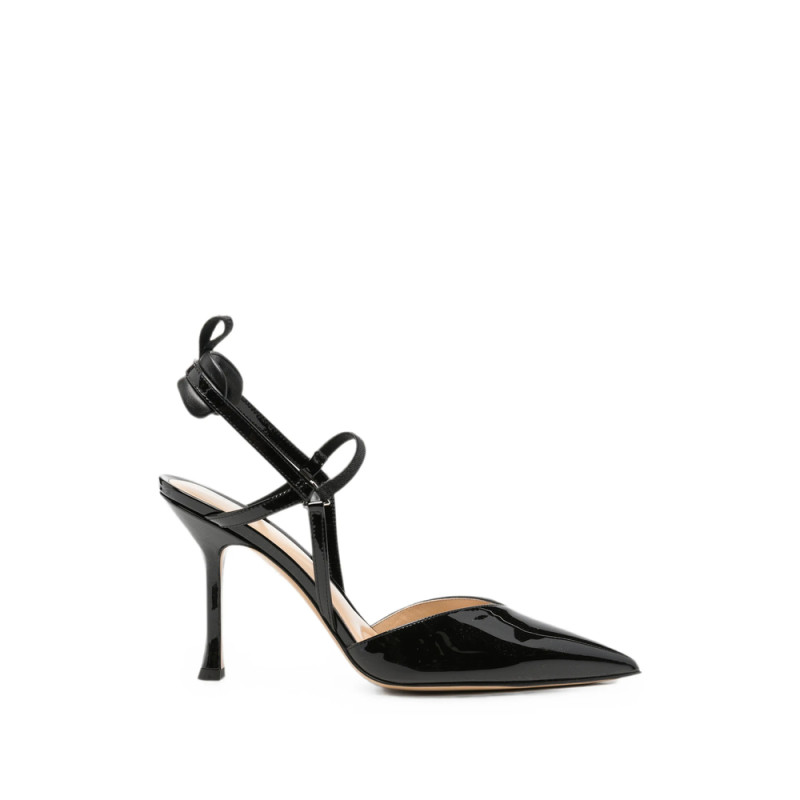 Fendi Leather Pumps