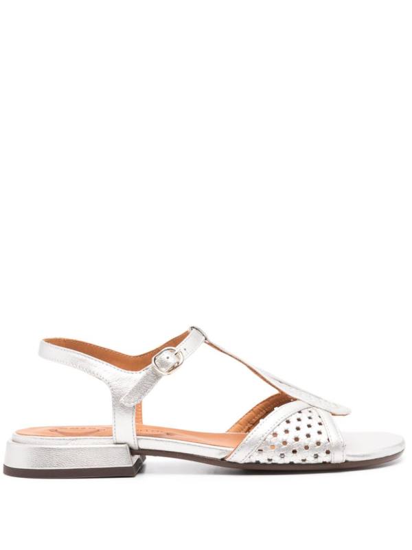 Tumaka sandals