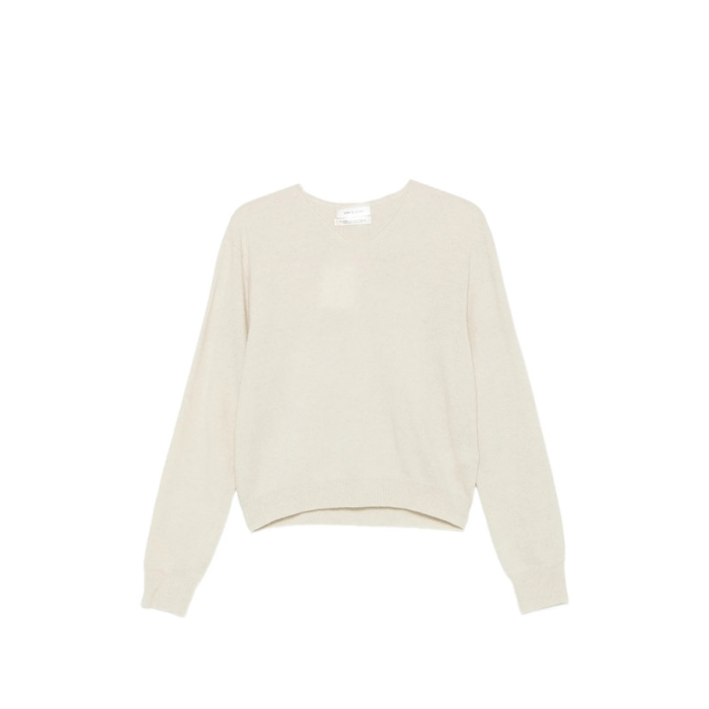 Low Classic V-neck Sweater