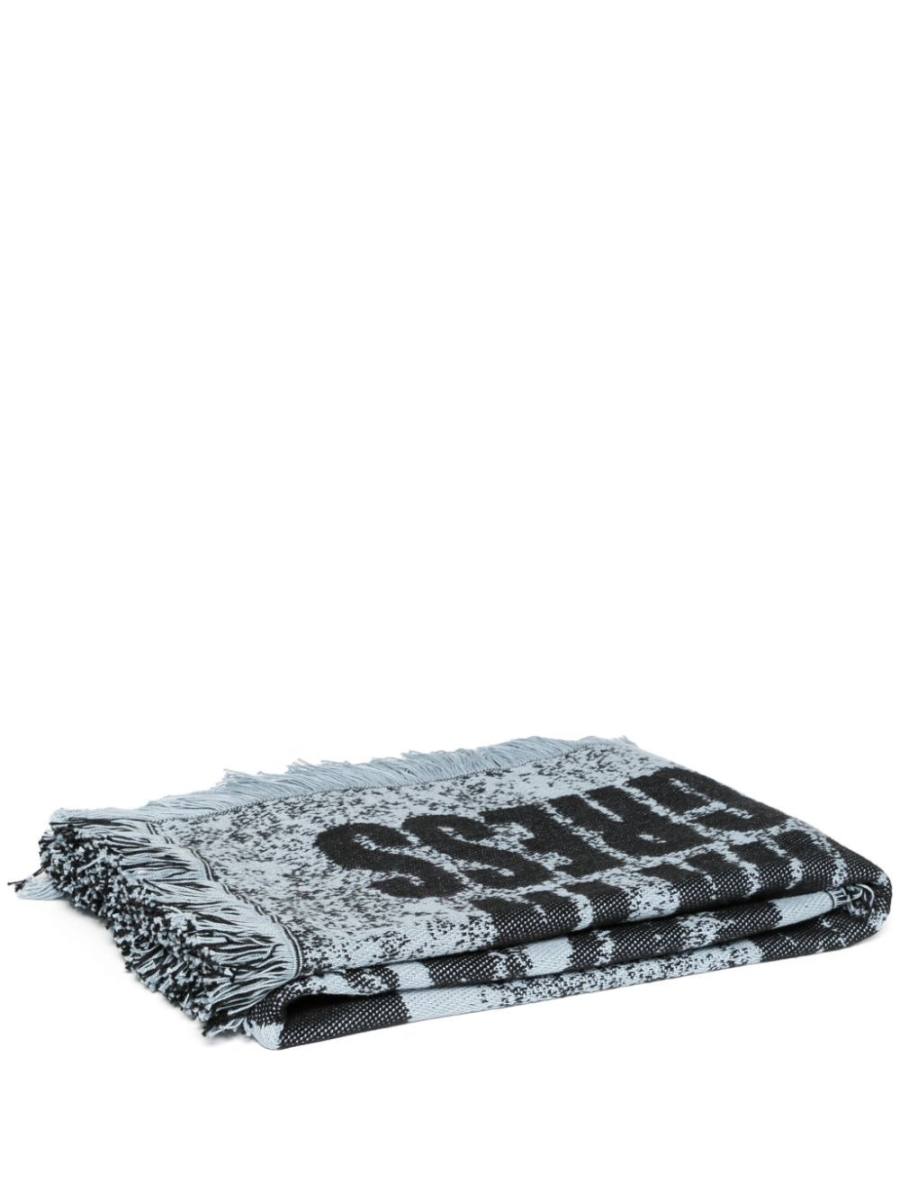 Chrysanthemum blanket