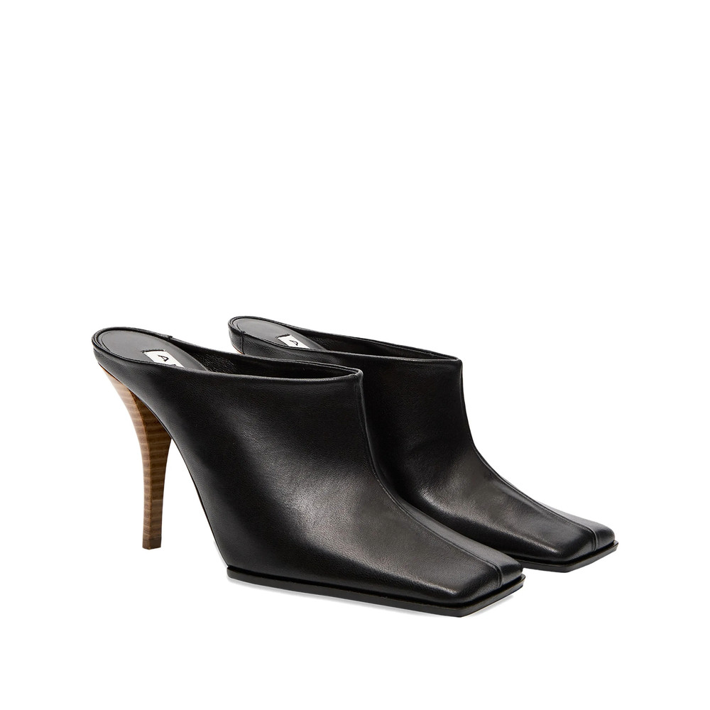 Alaïa Square-toe Leather Mules