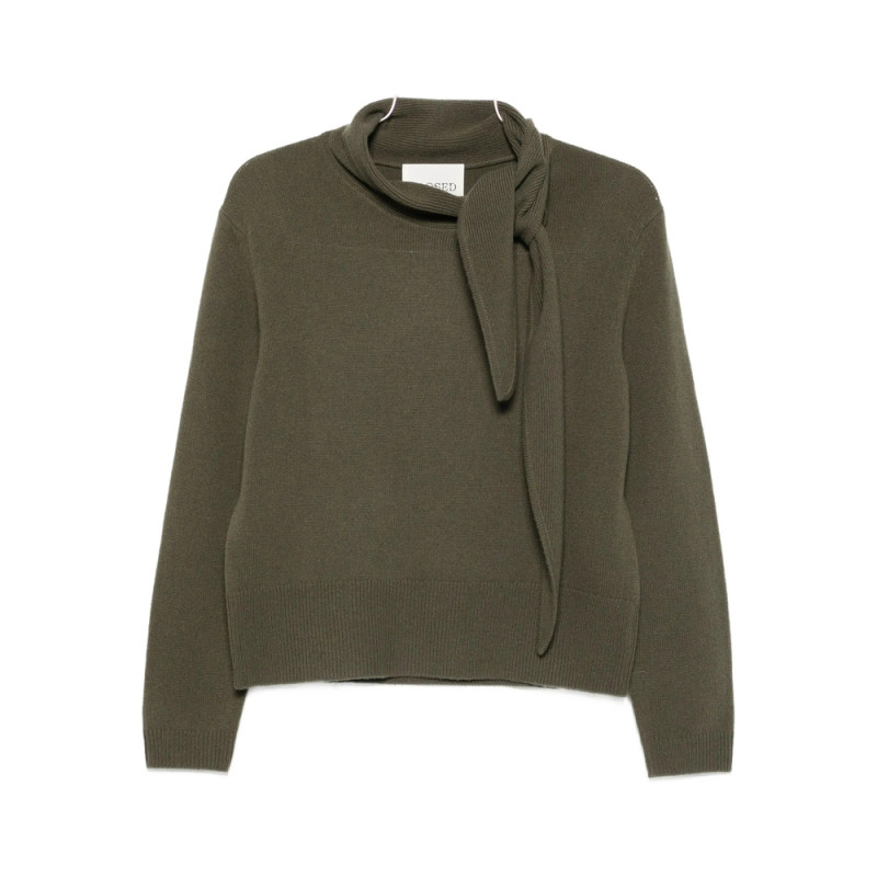 Closed Tie-neck Sweater