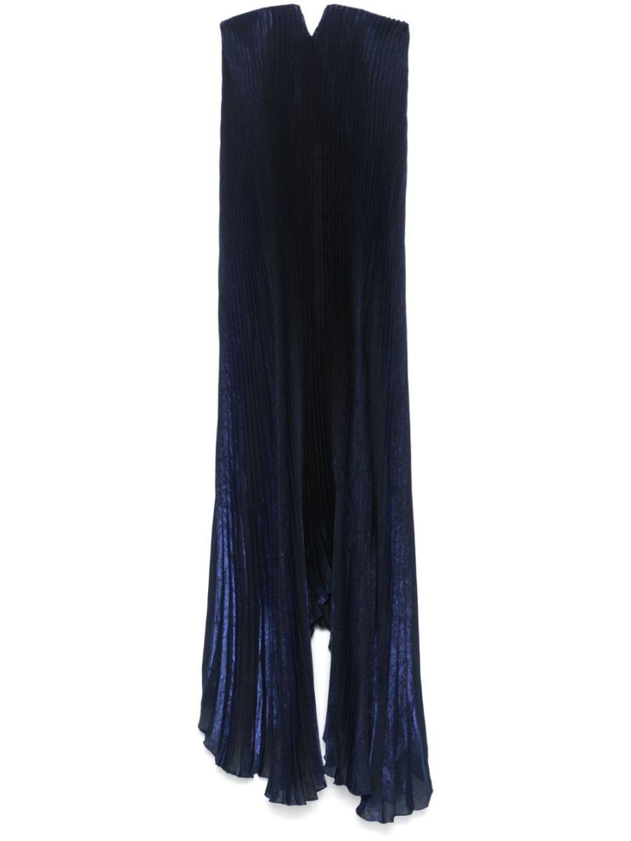 strapless gown