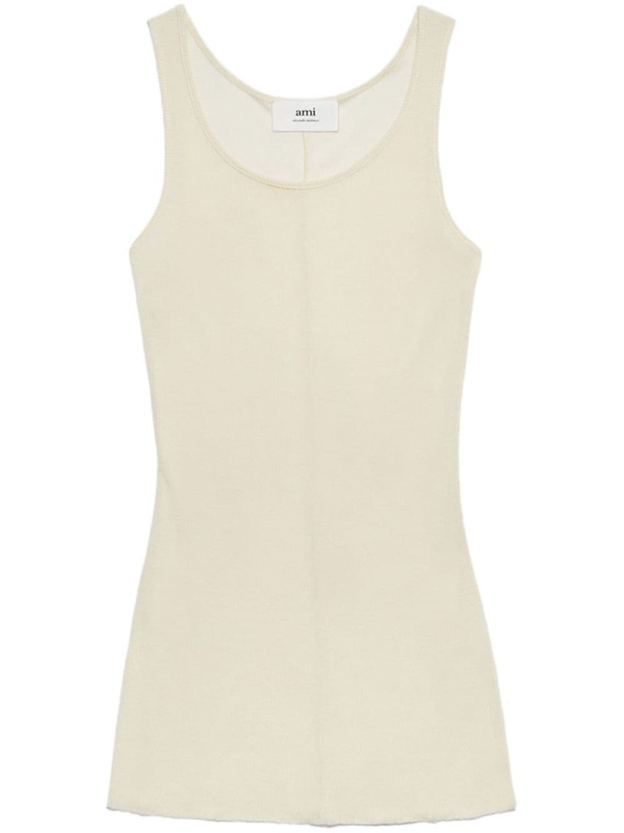 scoop-neck sleeveless tank top