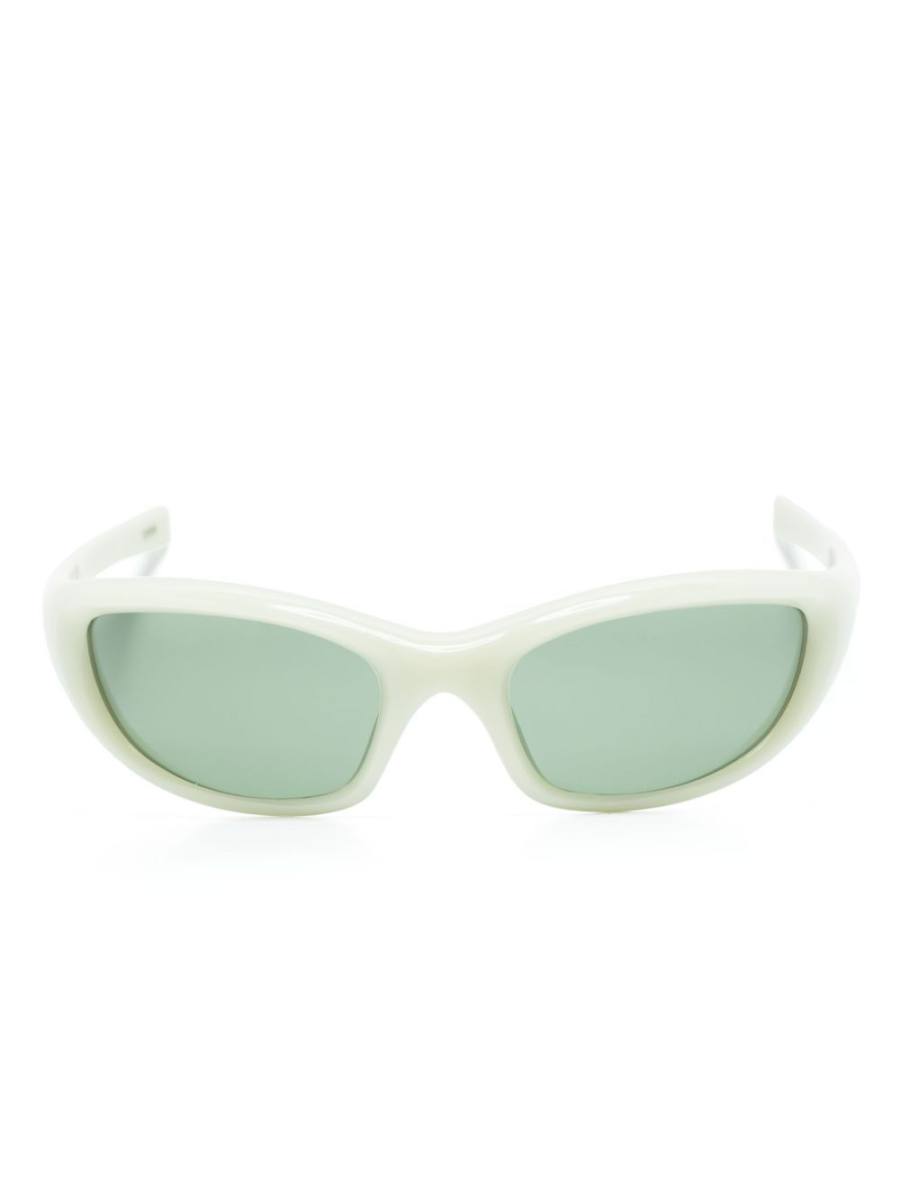wraparound-frame sunglasses