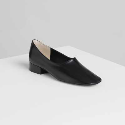 PHOEBE PHILO CLUB SLIPPER in black shiny leather