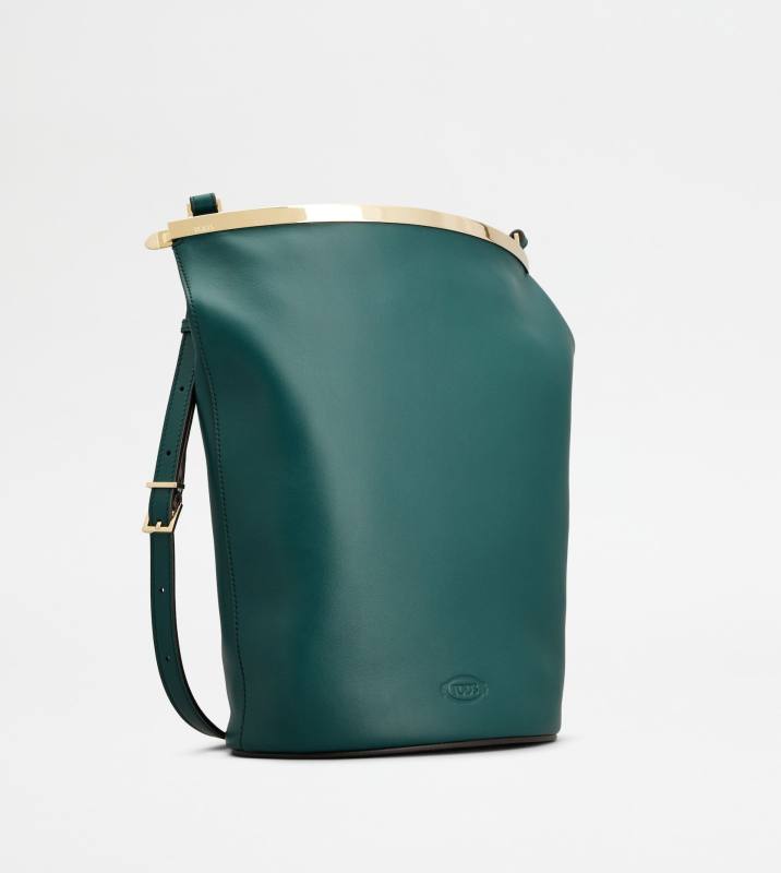 TOD'S Magenta Bag Bucket Bag in Leather Small
