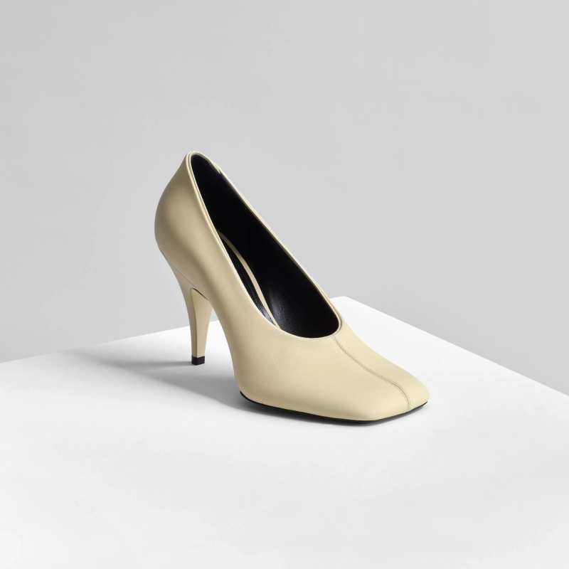 PHOEBE PHILO SOFT PUMP 90 in stucco leather