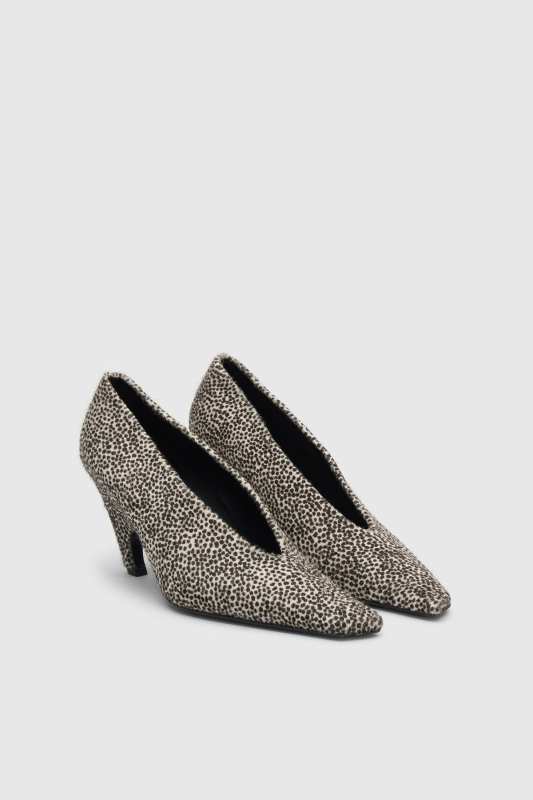 CAMILLA AND MARC Wave Spotted Pump