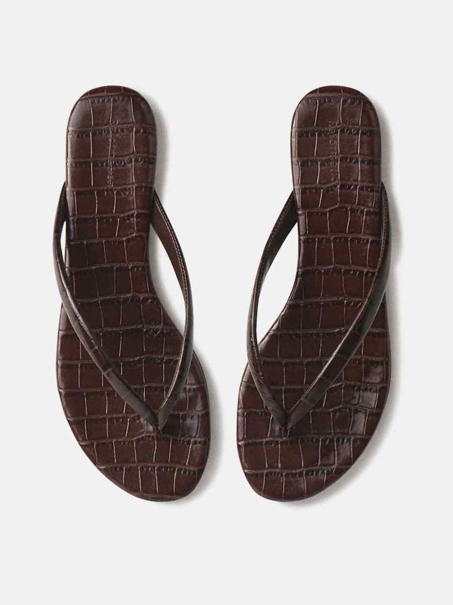 Reformation Amelia Flat Thong Chocolate Croc