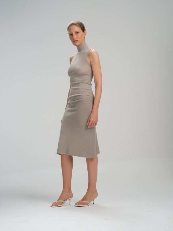 NAMI A-line cashmere skirt in pale grey