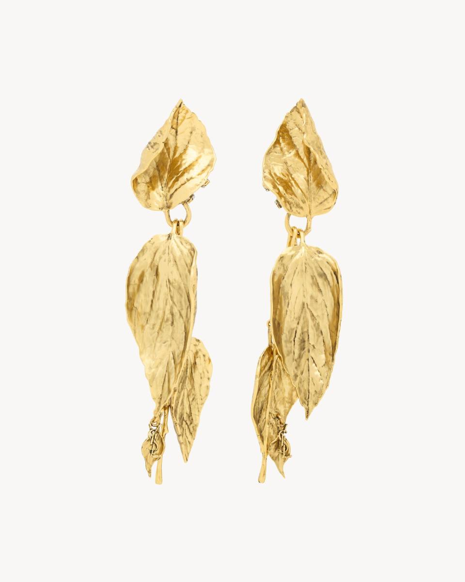 Saint Laurent CASSANDRE leaf earrings in metal