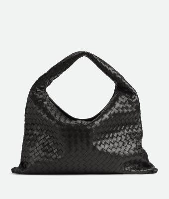 Bottega Veneta Shoulder bag with Intrecciato craftsmanship in calf leather