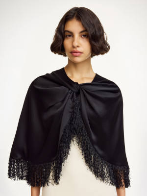 By Malene Birger Pinlo cape