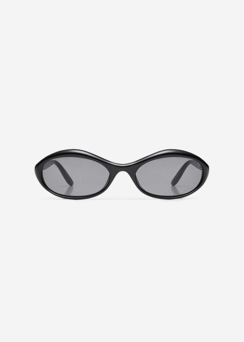 MAGDA BUTRYM Oval sunglasses in black