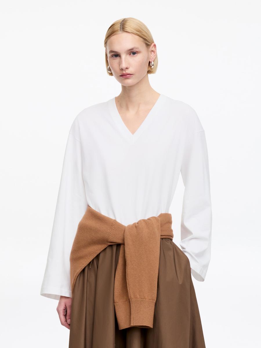 ARKET Relaxed V-Neck T-Shirt