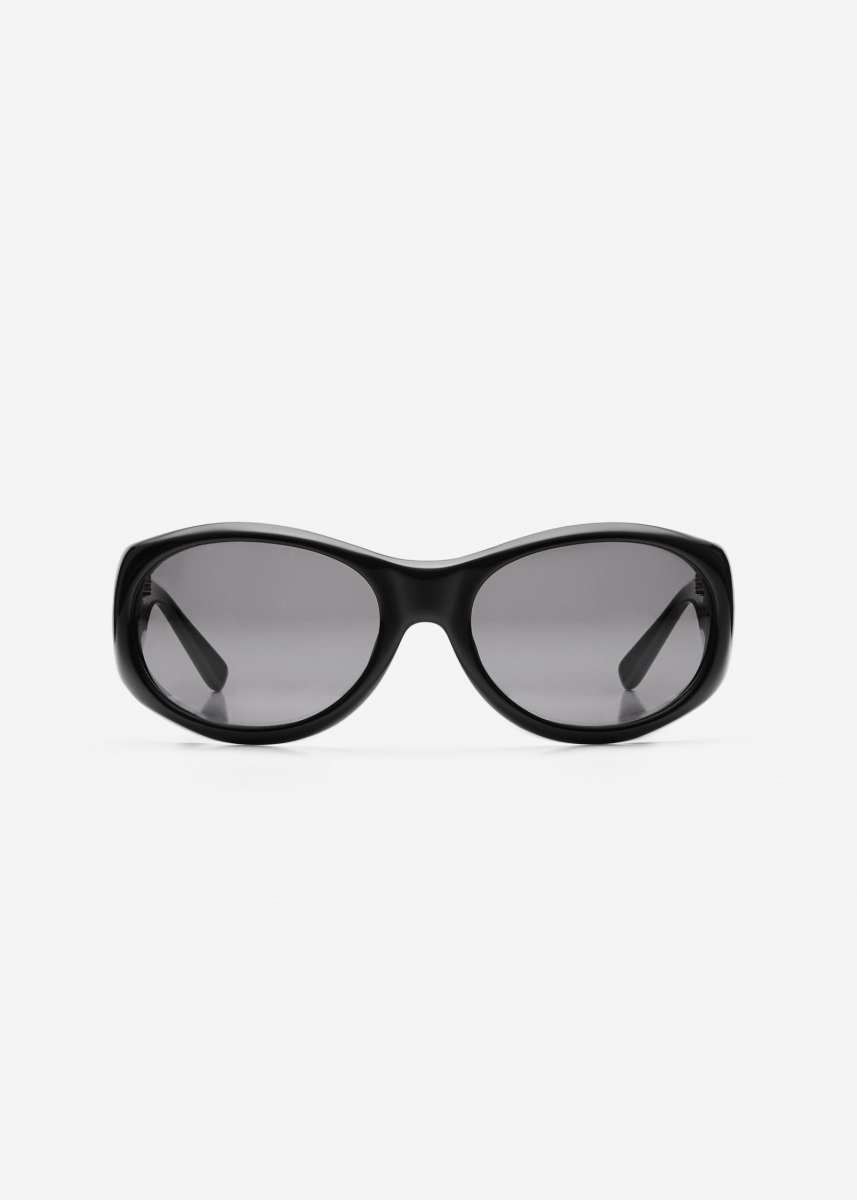 MAGDA BUTRYM Round sunglasses in black