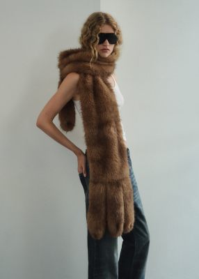 MANGO Long faux-fur scarf