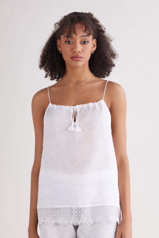 INTIMISSIMI Sophisticated Allure Linen Top