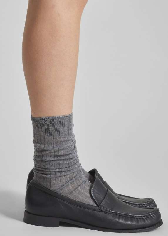 The Frankie Shop Sulza Thin Ribbed Socks - Grey