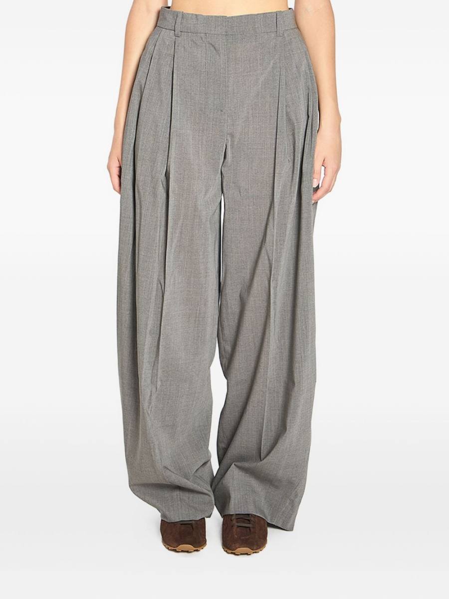 Jacquemus pleated trousers