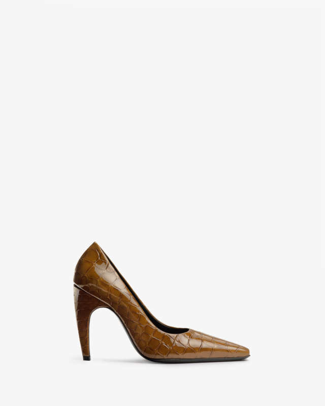 JUDE fame pump in brown croc embossed leather
