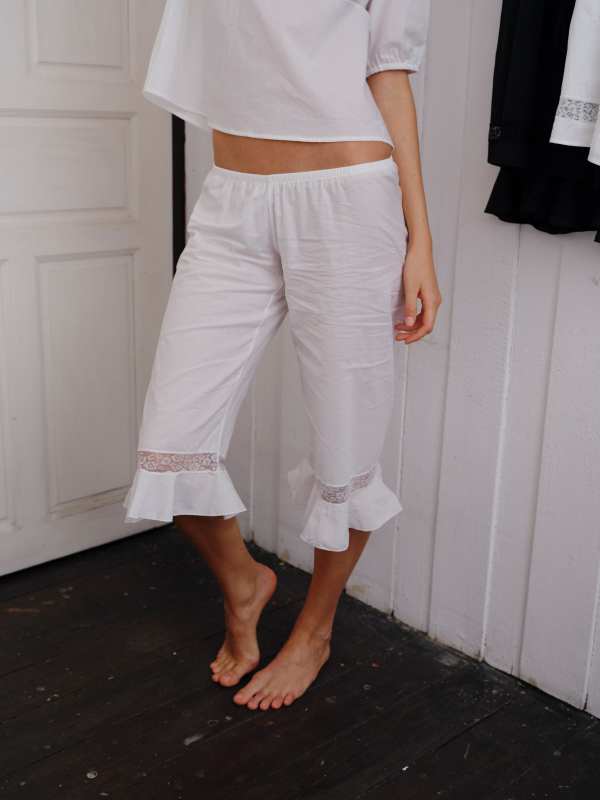 IMNOTAMORNINGPERSON The Blooming classic pants - white