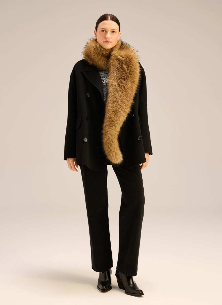 LEBRAND Faux Fur Stole - Gia