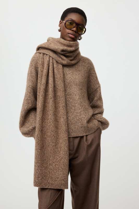 Soft Goat Marled scarf