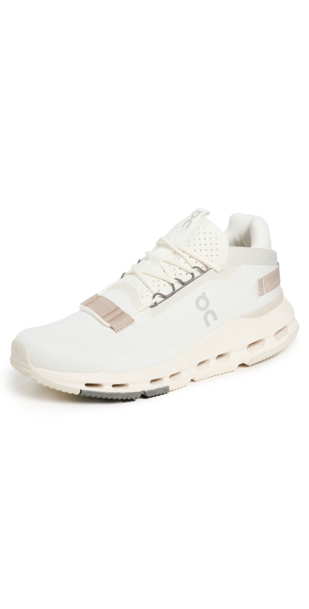On Cloudnova 2 Sneakers Ice/Sand